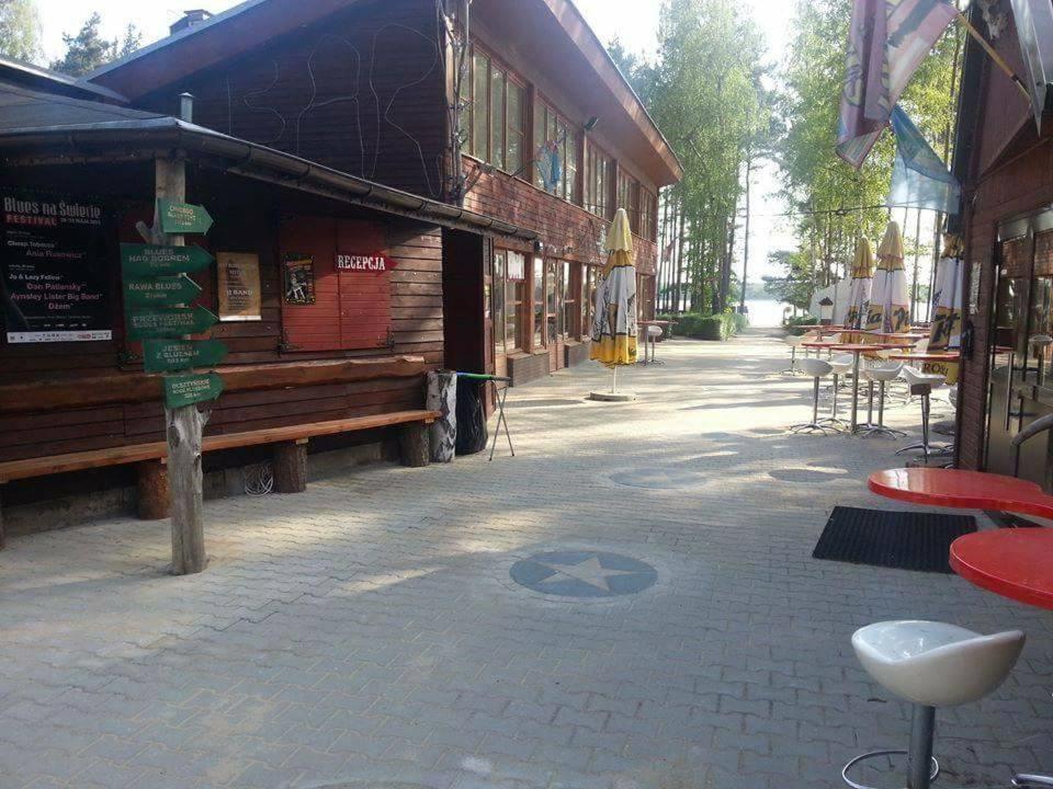 Osrodek Wypoczynkowy Wratislavia Radzyń Exterior foto