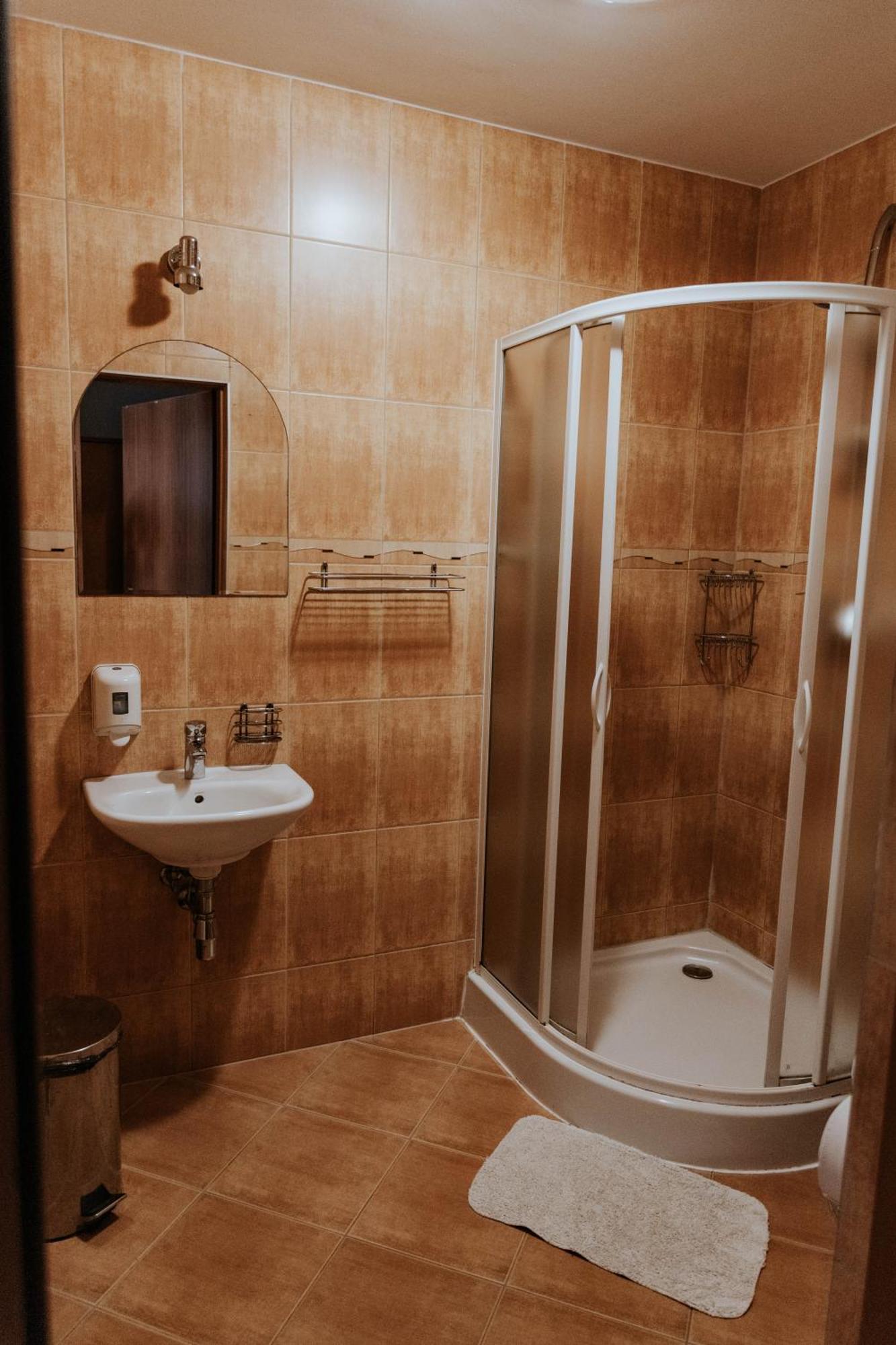 Osrodek Wypoczynkowy Wratislavia Radzyń Exterior foto